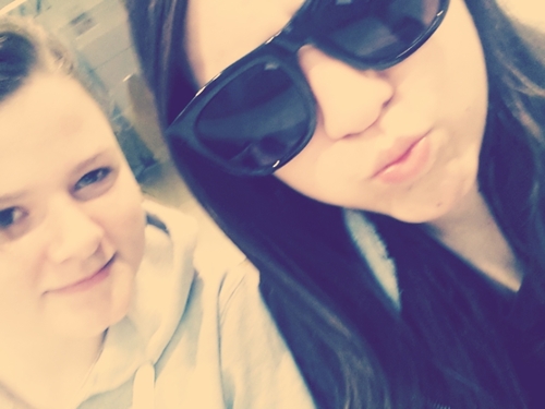 I_love_bubbles5's profile picture. hiiiiiiiiiiiiii omg I love music. im 15 and if you follow me ill follow back for sure ♥♥