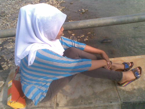 FOLLOW ME | follback? just mention | SMA N 1 RANCAH | trying my best | 08 oktober 1995 | my love @zacksfm + @zacks4 :* | 180812 | love kill slowly | ^_^