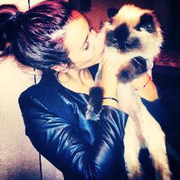 MariyaPopov's profile picture. 