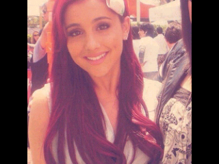 Ari's Finest Fan Account l тяυє #Arianator αη∂ Wanna Keep It Like That!| We Juss Want Follow Backs From Her!