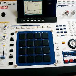 Beatmakers, Soundproducer.
http://t.co/LON39PdXPV
For business: diwengbeats@gmail.com