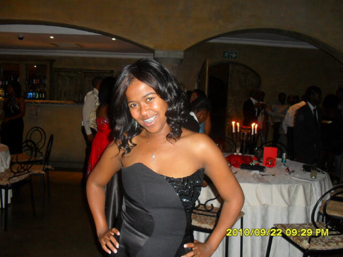 M a Young sugar ,fun sized Ghetto Snob who enjoys Life,Love nd Laughing...