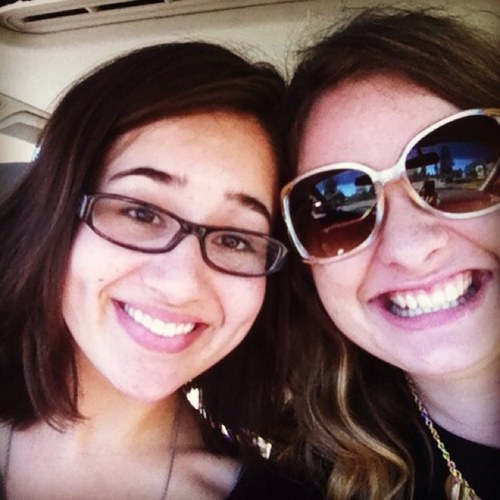 jibunch's profile picture. Daughter, sister, friend, intern, lover of God.