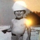 Chris Kappas - @22bmiddleseat - Twitter