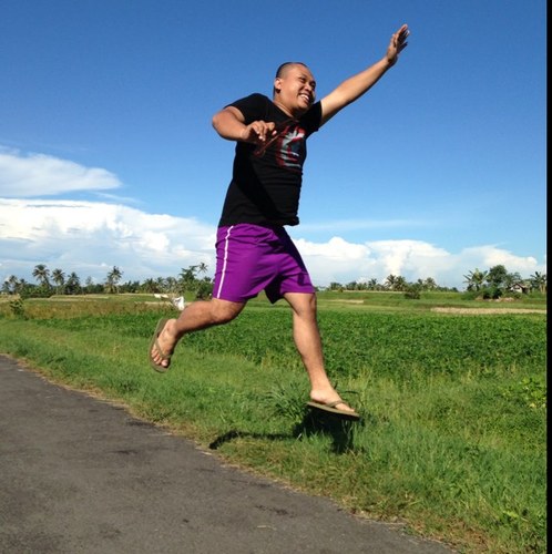 Dewa_Kenjiro's profile picture. Menghapus jejakmu :'(