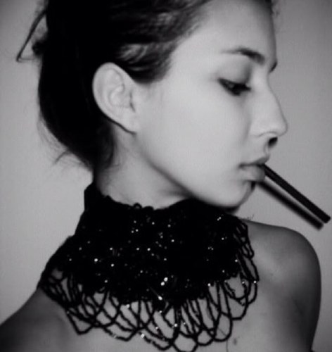 lonely_t33n's profile picture. 