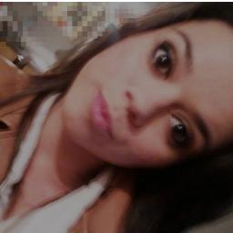 A vida é muito curta, então quebre as regras, perdoe rapidamente, beije lentamente, ame de verdade e ria descontroladamente.