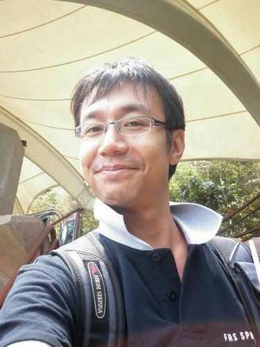 I am Malaysian who enjoy food, travel and holiday..