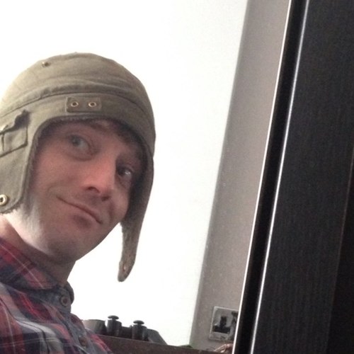 dj4nrv's profile picture. 