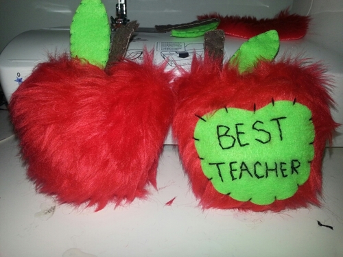 Plushies and other handmade pretty things. Currently still starting up and finding our feet.