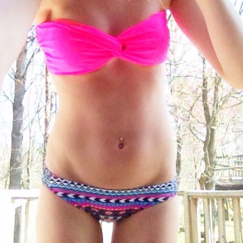 5'10 -- 120 lbs, Allstar cheerleader, 16, goal; to be healthy and happy!! Recovered from anorexia!