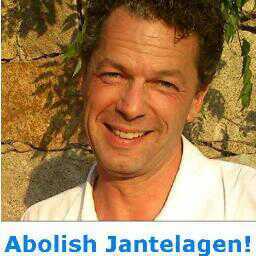 Serious news addict, ex chairman Mensa Sweden (my IQ on WAIS higher than less than 1% of population). Retweet = Endorsement or irony.