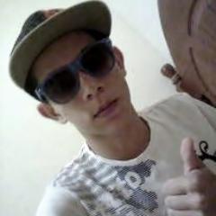 Lucas Pallheta! Nem melhor nem pior, apenas diferente! Ousadia e Alegria! ^^,
