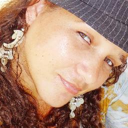 Vendas em atacado de sapatilhas Constantino Buffone - Contato: (81) 8762 6404
Solicite uma visita ou ligue (81) 8762 - 6404