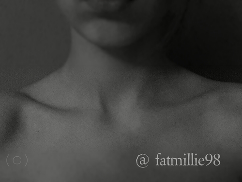 | 14, 173cm, 49, 7 kg |
Goal: 40kg
| Je suis très bien. I'm fine. Es geht mir gut. |
