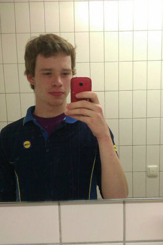 livin4music_'s profile picture. 