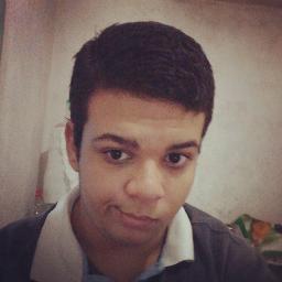 Nunca vou mudar meu jeito de ser por causa de outras pessoas sempre vou ser assim:Chato,Esquisito,Engraçado e goste de mim quem quiser gostar.