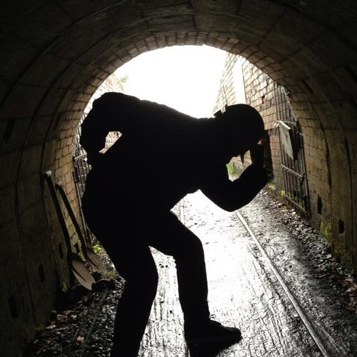 king_of_fy6's profile picture. Genuine royalty as appointed by ones self...