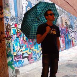 redintooth's profile picture. 