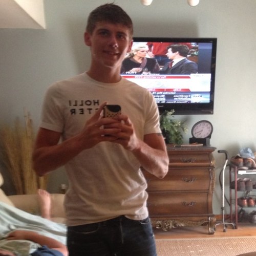 E_Burgess95's profile picture. 