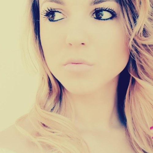 karynabee Profile Picture