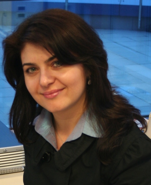 larisa_toader's profile picture. 