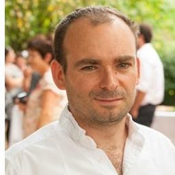 Les Réseaux et Télécommunications sont mes domaines de compétences principaux mais je m'intéresse aussi à d'autres choses 😃