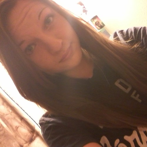 Country_Rikki's profile picture. Follow me and i follow back(: tweeting from my heart too!c; kik: AriStewart311 Instagram: Ari Stewart