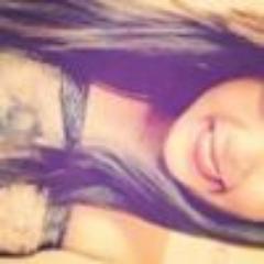 Si mi alma fuera pluma y mi corazón tintero, con la sangre de mis venas escribiría lo mucho que te quiero ºº