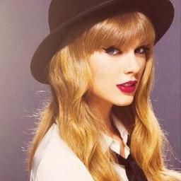 Don't you see the starlight? Don't you dream impossible things? Follow me: @mely_CM06 I follow back! :)