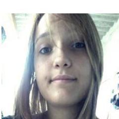 aries ,alegre , chata, adoro harry potter blablabla segue ai ;)       .........              whats 9-51013104 chama lá...