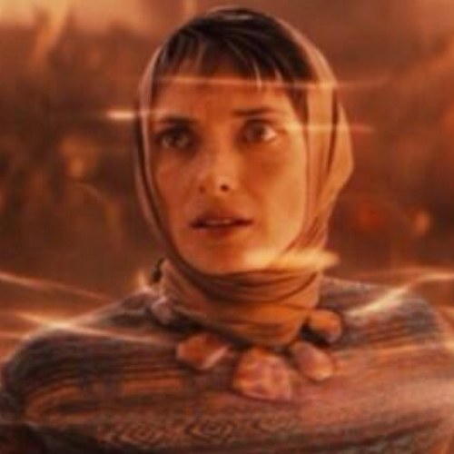 The Lady Amanda Grayson. Loyal wife to @SarekAmbassador and loving mother to Spock. Oh, and I may be human, but I can hold my own, just ask my husband #RP
