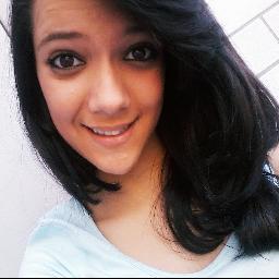 Eu sou apenas uma garota que se ama em primeiro lugar muito feliz :)