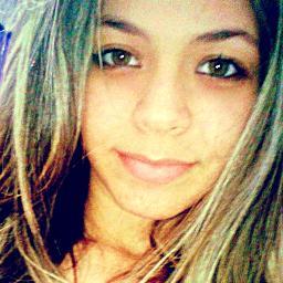 Sigo todos de volta é só pedir. Quem está aqui tomando conta é a @Dani_vilas siga-me tbm