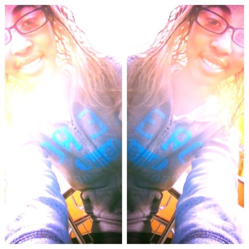 _ilovee_yhuue's profile picture. Blahhh..... Kik mehh @omg_donthate ,