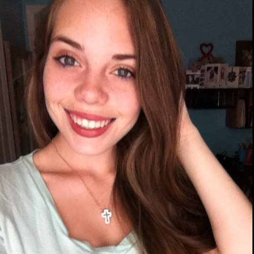 Jessica Compton Twitter