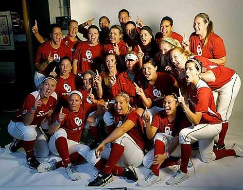 SoonerBoomer101's profile picture. Love Oklahoma its the best college around @SoonerSoftball @OuBasketBall @OuBaseball @OUFootball pretty much a fan of everything of OU!!!! #Boomer #Sooner