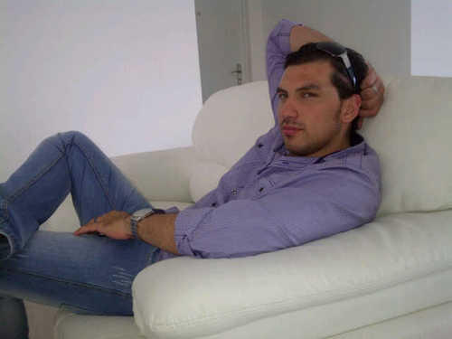 falecespe's profile picture. 