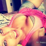 Nao poste a sua felicidade a inveja tem twitter.... hehe..