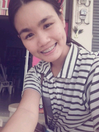 tanchanok_ploy's profile picture. ploy #dek56