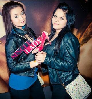 hailyhoe's profile picture. Married to Justin Drew Bieber.