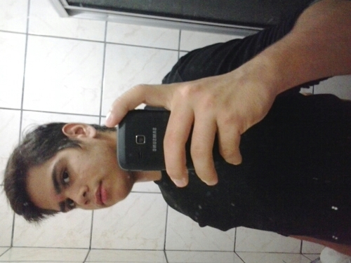 Nunca sabemos o dia de amanham,por isso devemos tratar todos bem e com bom umor.