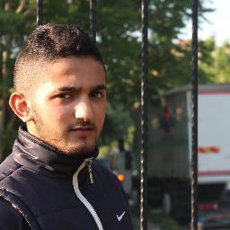 DjSamet05's profile picture. HerKeze MerhBa:D Ben SaMeT 18 YaşınDaYım  BagcıLar ParsellerDe Otruyrum  Bagcılar Lissesi Son SınıF Ögrencisiym....!