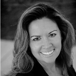 Co-Founder and CEO of @CourseArc | Co-Founder of @HowGirlsCode | Basketball Mom | Avid Reader | Super Taster | Retriever