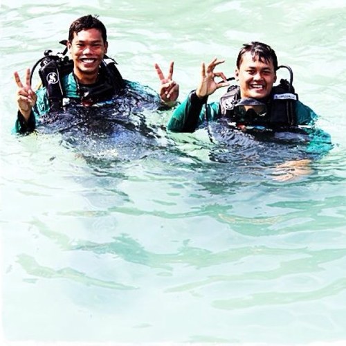 rizna_kaka's profile picture. gas terus mpe mentok