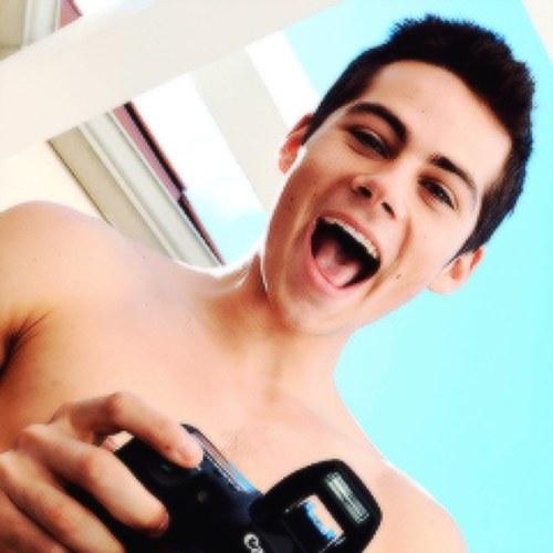 Hey guys, Dylan here! TeenWolf is back! Werewolves hunting werewolves. Hunters hunting hunters. It's bananas!