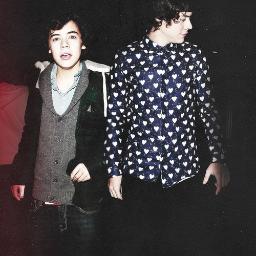 excessively fangirling over 1D is definitely necessary