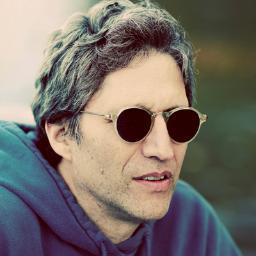 video artist, programmer, game designer. https://t.co/ht5D2qTgmr