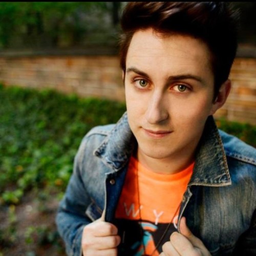 This is a support page for the talented singer/songwriter @BenLemieuxmusic. We will be following his solo career post @BrooklineDrive. Check him out!!