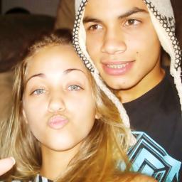 namorando com @bia_leiite te amo sz